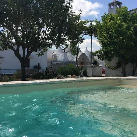 Holiday home Trullo Giardino Sotto La Luna
