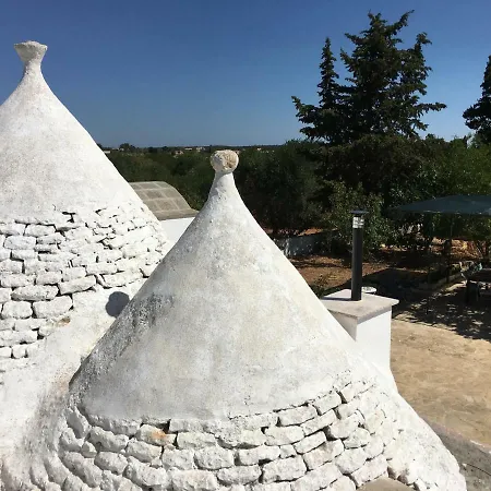 Holiday home Trullo Giardino Sotto La Luna *